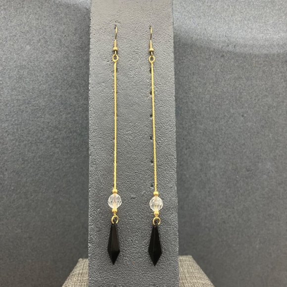 Vintage Jewelry - Long Dangle Pierced Earrings Gold Chain Faceted Crystal Black Diamond Drop